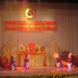 Giải thưởng sân khấu năm 2012: Chờ và hy vọng Giải thưởng sân khấu năm 2012: Chờ và hy vọng