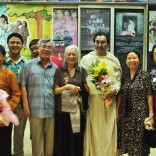 LƯU NIỆM VỚI NHÂN VẬT VỞ DIỄN ÂM BINH ngày 20-9-2012 LƯU NIỆM VỚI NHÂN VẬT VỞ DIỄN ÂM BINH ngày 20-9-2012