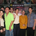 LƯU NIỆM VỚI NHÂN VẬT VỞ DIỄN ÂM BINH NGÀY 01-11-2012 LƯU NIỆM VỚI NHÂN VẬT VỞ DIỄN ÂM BINH NGÀY 01-11-2012