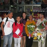 LƯU NIỆM VỚI NHÂN VẬT VỞ DIỄN ÂM BINH NGÀY 15-11-2012 LƯU NIỆM VỚI NHÂN VẬT VỞ DIỄN ÂM BINH NGÀY 15-11-2012