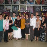 LƯU NIỆM VỚI NHÂN VẬT VỞ DIỄN ÂM BINH NGÀY 25-10-2012 LƯU NIỆM VỚI NHÂN VẬT VỞ DIỄN ÂM BINH NGÀY 25-10-2012