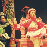 Sân khấu tử tế: Không thể xây nhà từ nóc Sân khấu tử tế: Không thể xây nhà từ nóc